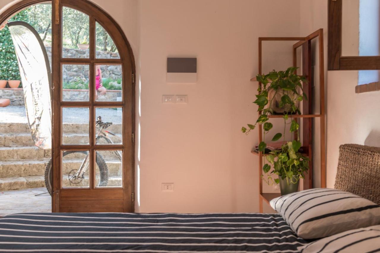 Agriturismo Schiaccia Ghiande Маса Маритима Екстериор снимка
