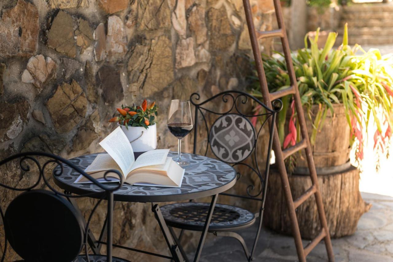 Agriturismo Schiaccia Ghiande Маса Маритима Екстериор снимка